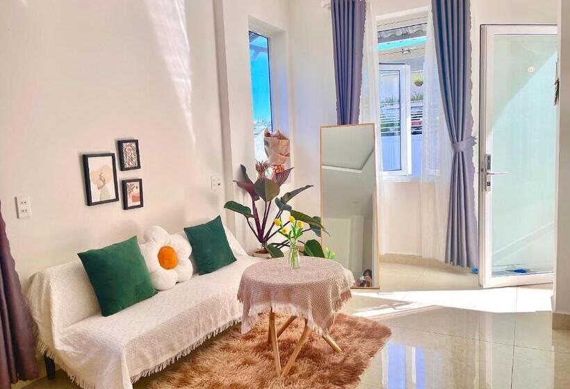 اتاق لوکس با چشمانداز شهر, Nắng Hạ Homestay đà Lạt