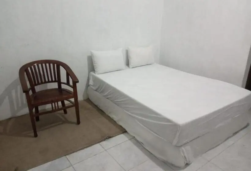 スタンダードルーム, Oyo 93161 Nurul Hikmah Homestay Syariah & Sport Center