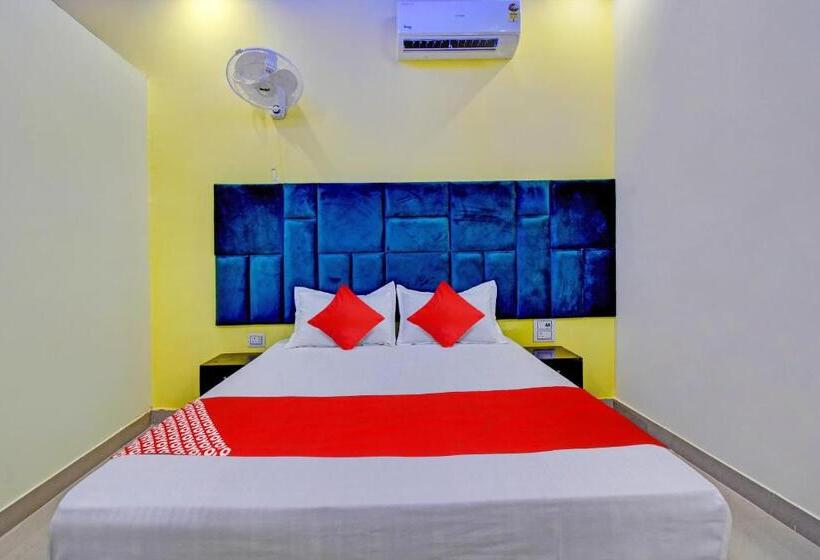 Трехместный Номер Классика, Oyo Flagship Royal Star Residency