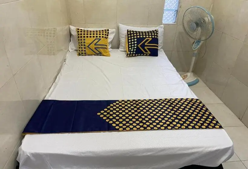 エコノミールーム, Spot On 93149 Karman S Sari 1 Homestay Syariah