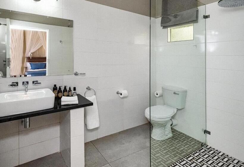 اتاق استاندارد, The Peech Boutique