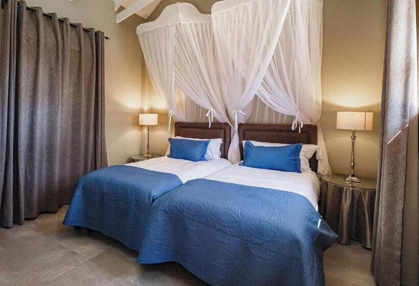 اتاق استاندارد, The Peech Boutique
