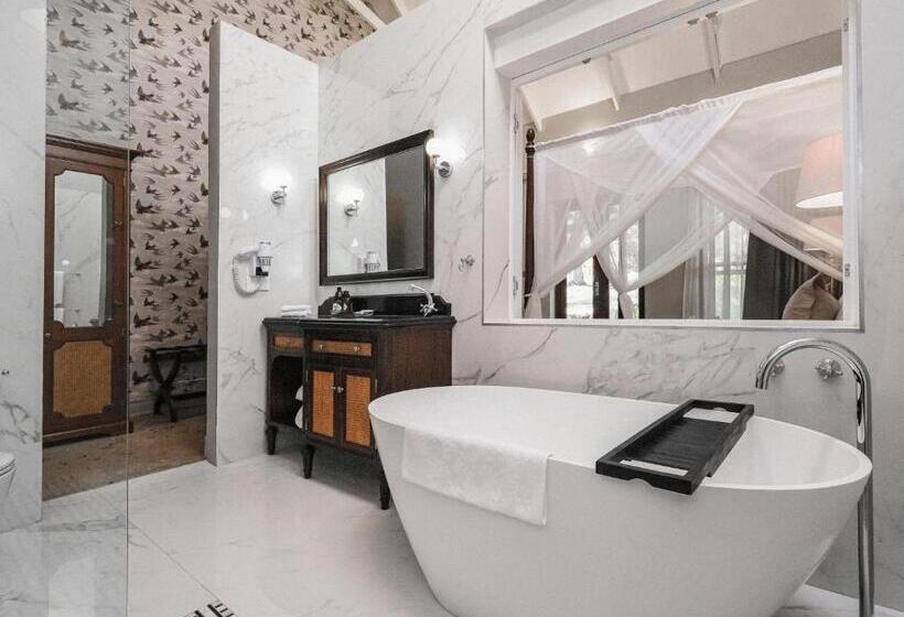 اتاق کلاسیک با تخت دونفره, The Peech Boutique