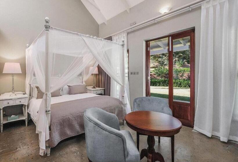 اتاق کلاسیک با تخت دونفره, The Peech Boutique