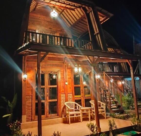 חדר סופריור עם נוף להרים, Melasti Mountain Villas Amed