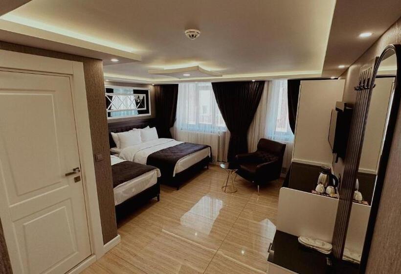 جناح جونيور, Yildiz Otel