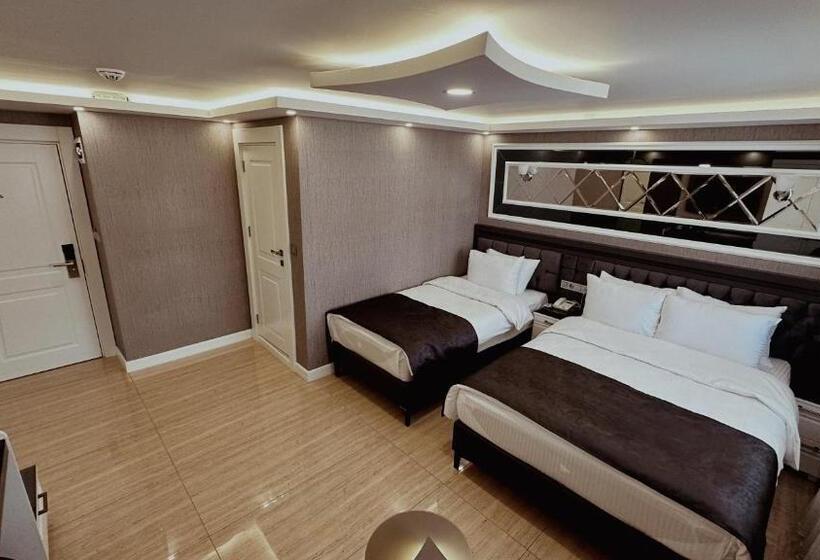 جناح جونيور, Yildiz Otel