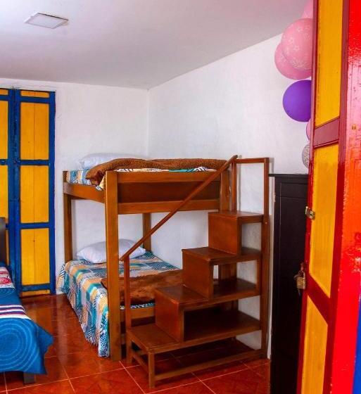 Четырехместный Номер Стандарт, Hospedaje Mirador La Floresta