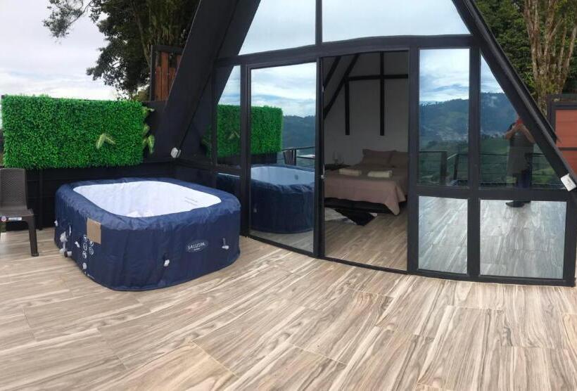 Номер Deluxe с Балконом, Hospedaje Mirador La Floresta