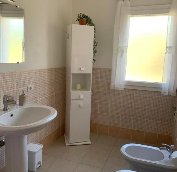 اتاق استاندارد با چشم‌انداز باغ, B&b Hideaway Haven Villa