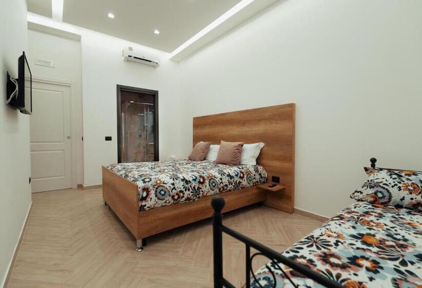 اتاق لوکس سه تخته, B&b Mirò Luxury Aeroporto Capodichino Napoli