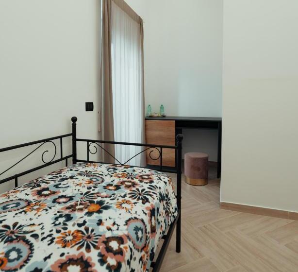 اتاق لوکس سه تخته, B&b Mirò Luxury Aeroporto Capodichino Napoli