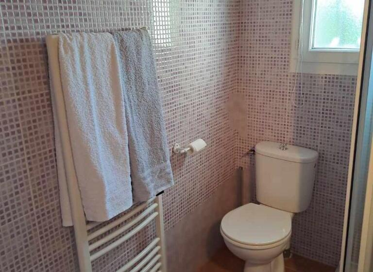 Номер Стандарт Вид на Бассейн, La Chambre De L Auxineill