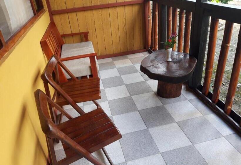 חדר סטנדרט עם מרפסת, Paraiso Pilcopata Inn