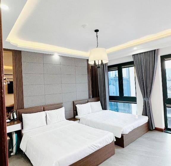 اتاق استاندارد چهار تخته, Sala