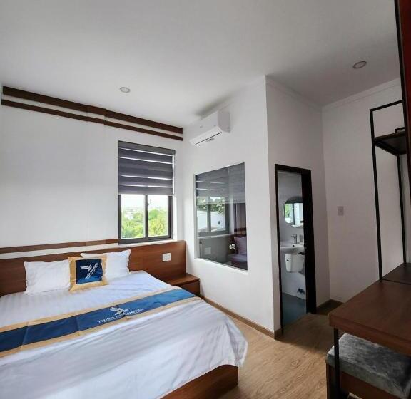 اتاق خانوادگی, Thiên Nga