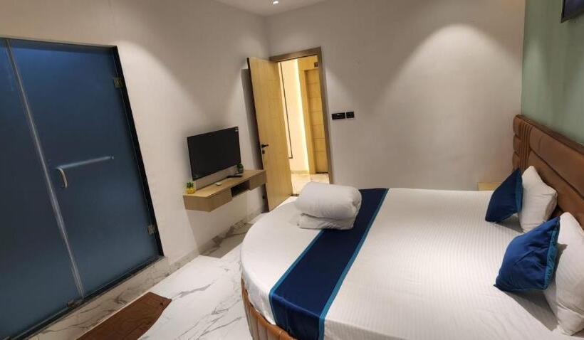 스위트 킹사이즈 침대, World View