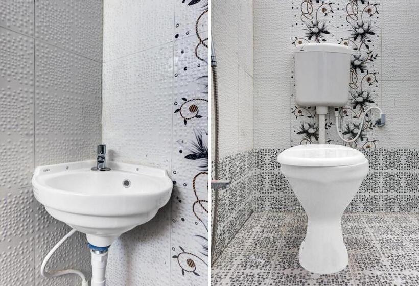 اتاق استاندارد, Oyo Flagship Jp Hotel & Banquet