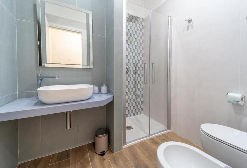 اتاق استاندارد, Mentana Rooms