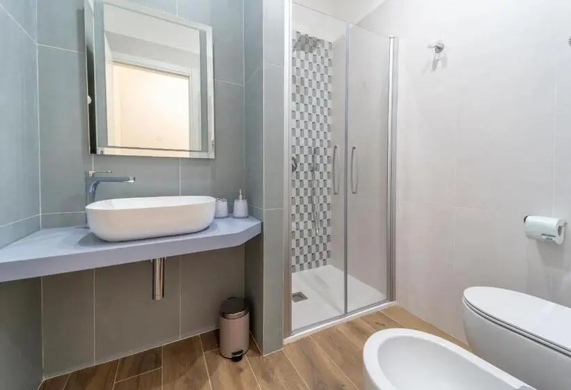 اتاق استاندارد, Mentana Rooms