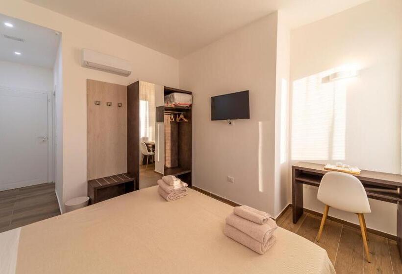 اتاق استاندارد, Mentana Rooms