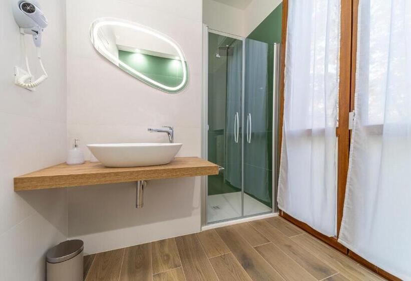اتاق استاندارد, Mentana Rooms