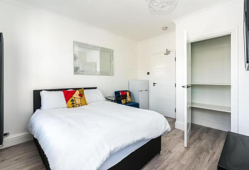 اتاق استاندارد, Nicely Furnished Double Room   Close To Croydon Hospital