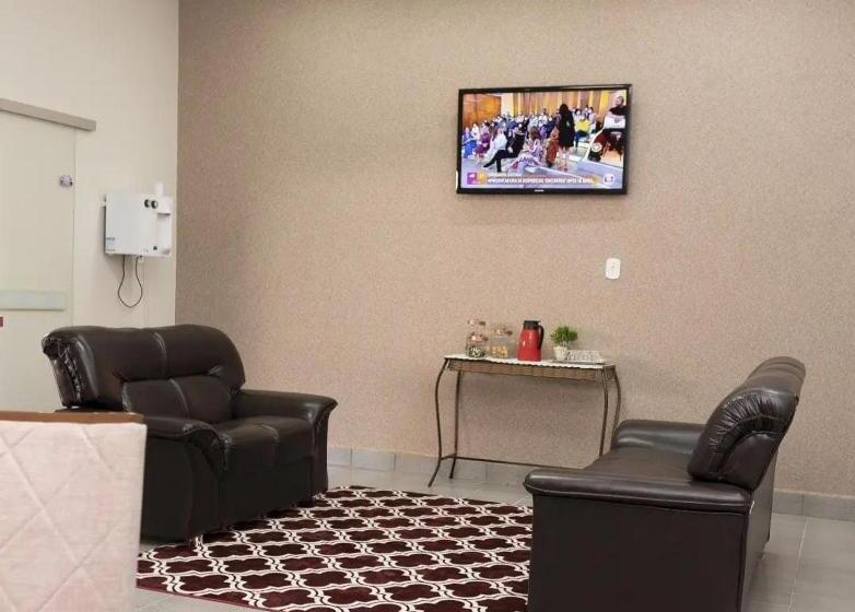 شقة غرفة واحدة, Pousada Gê