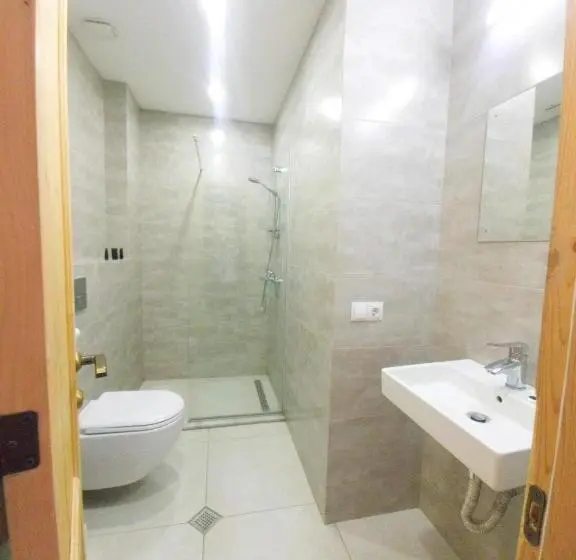 سوییت با چشم‌انداز کوه, The Valley Residence & Spa Suite 223