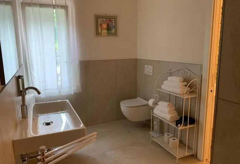 ガーデンビュースタンダードルーム, Villa Marta Bed And Breakfast