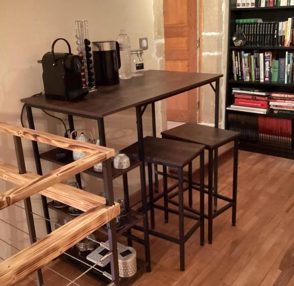 חדר קומפורט לשלושה, Maison Allianes