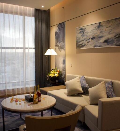 行政套房, Best Western Plus Danat Almansak