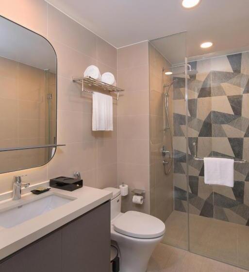 Трехместный Номер Deluxe, Citadines Roces Quezon City