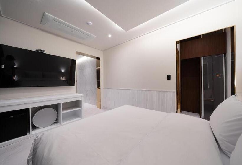 Люкс, Gapyeong Hotel Grazie