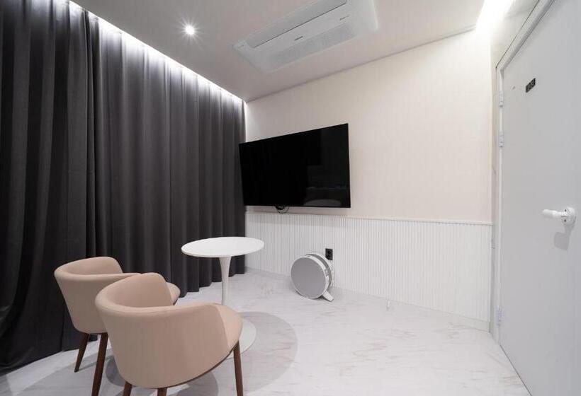 סוויטה, Gapyeong Hotel Grazie