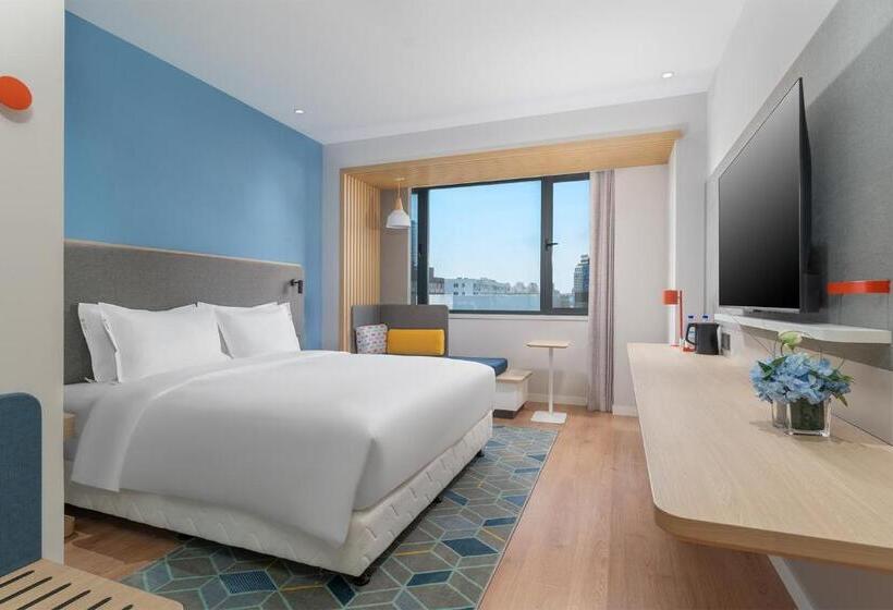 غرفة قياسية سرير كينج لذوى الإحتياجات الخاصة, Holiday Inn Express Dandong City Center, An Ihg