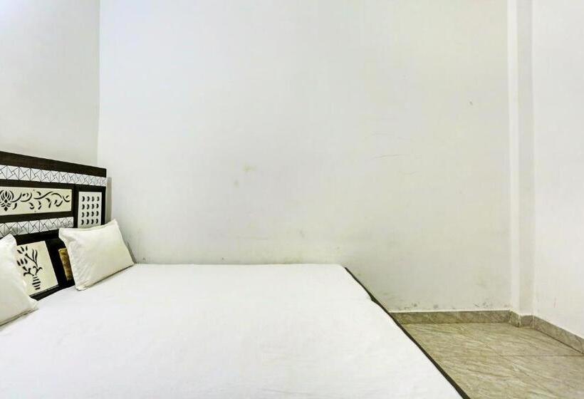 三人经典房间, Oyo Ajay Guest House