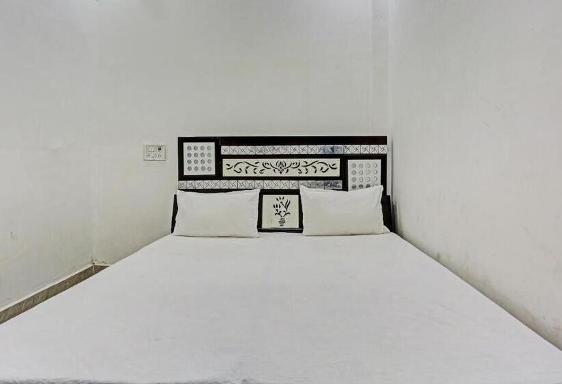 三人经典房间, Oyo Ajay Guest House
