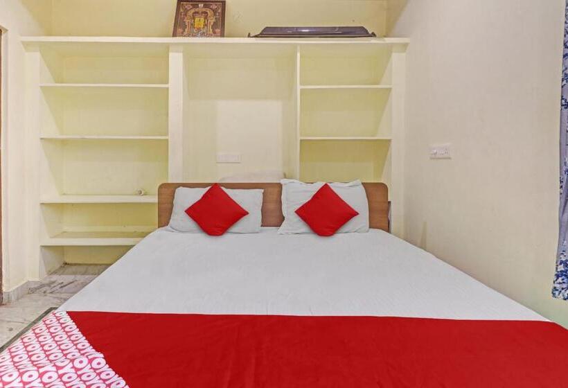 חדר קלאסי לשלושה, Oyo Flagship Bgs Guest House