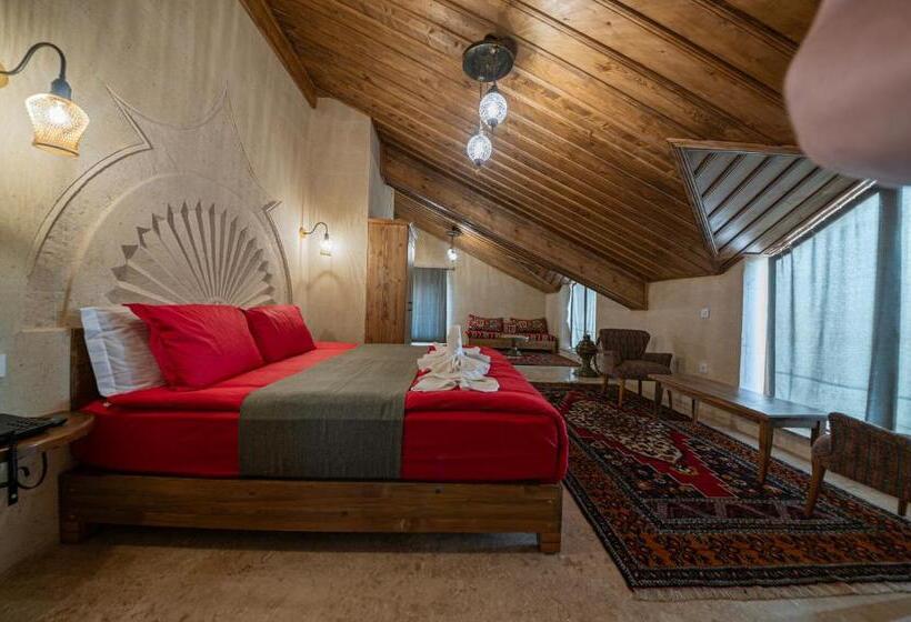 带大床的套房, Remus Romulus Cappadocia