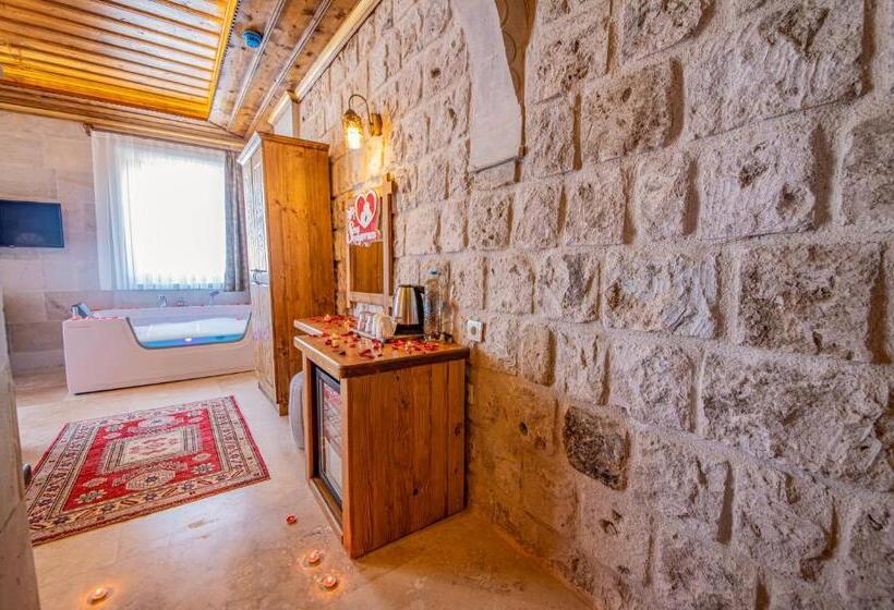 标准间, Remus Romulus Cappadocia