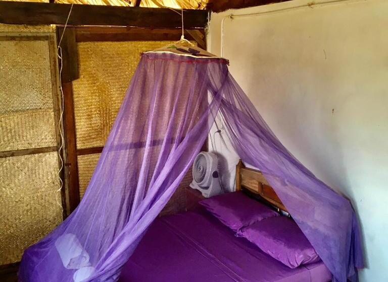 اتاق استاندارد با سرویس بهداشتی مشترک, Casa Gulf Zipolite