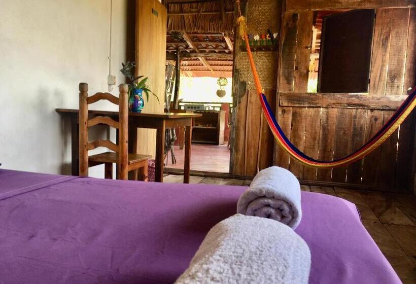 اتاق استاندارد با سرویس بهداشتی مشترک, Casa Gulf Zipolite