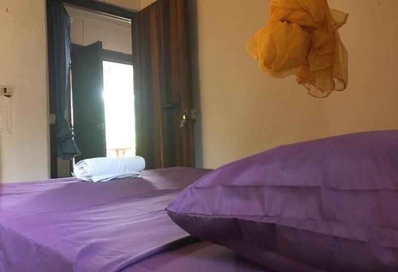 اتاق استاندارد با سرویس بهداشتی مشترک, Casa Gulf Zipolite