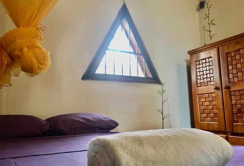 اتاق استاندارد با سرویس بهداشتی مشترک, Casa Gulf Zipolite