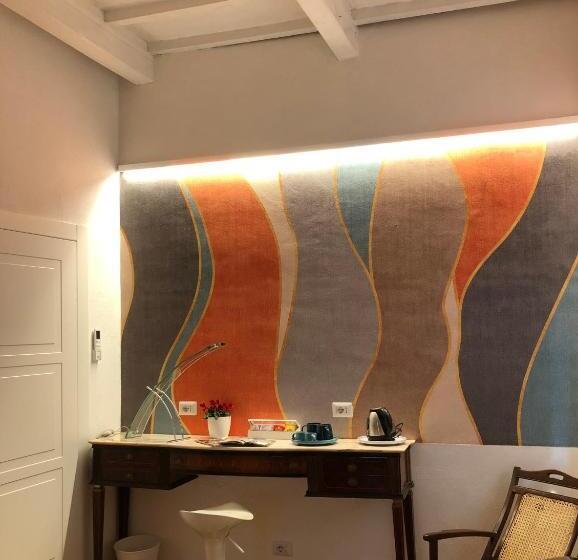 اتاق سوپریور با تخت بزرگ, Dimor A S