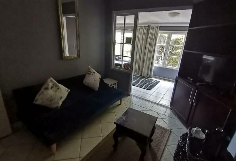 Люкс, 268 On Ridge Guesthouse