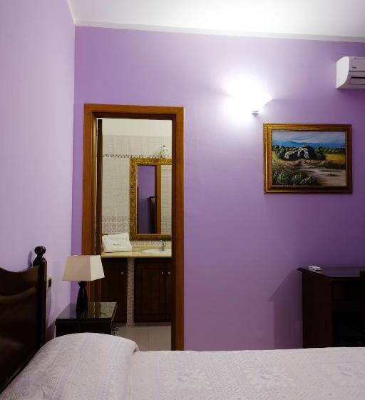 Quarto Deluxe com Sacada, Villa Musica