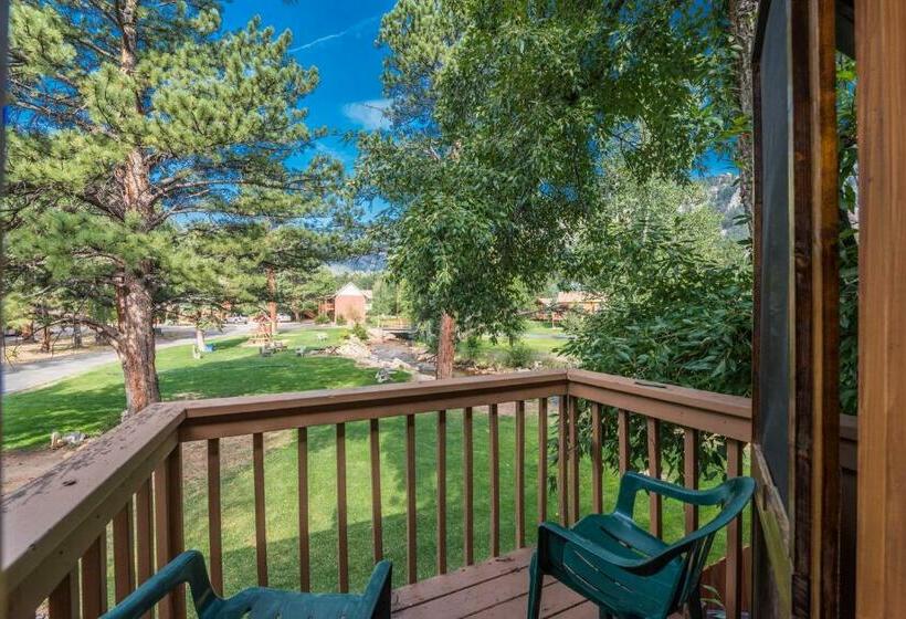 이그제큐티브 룸, 4 Seasons Inn On Fall River