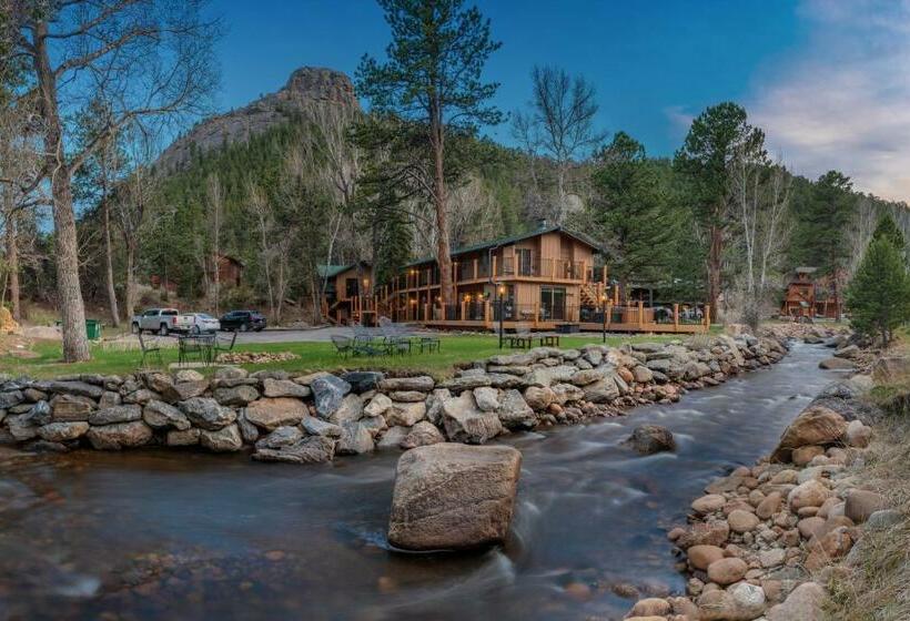 이그제큐티브 룸, 4 Seasons Inn On Fall River